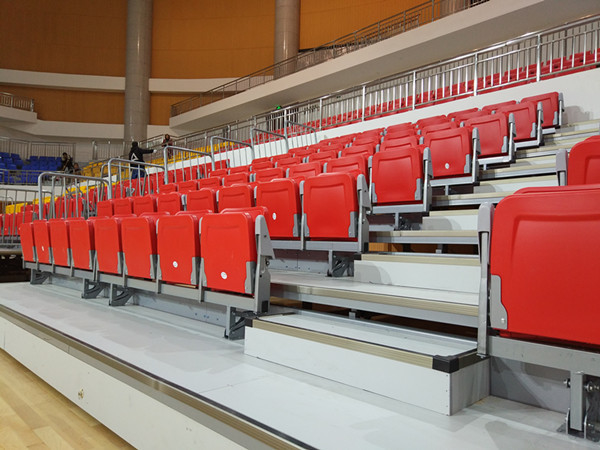 Electrical Control HDPE Retractable Bleacher Seating With Folding Armrest
