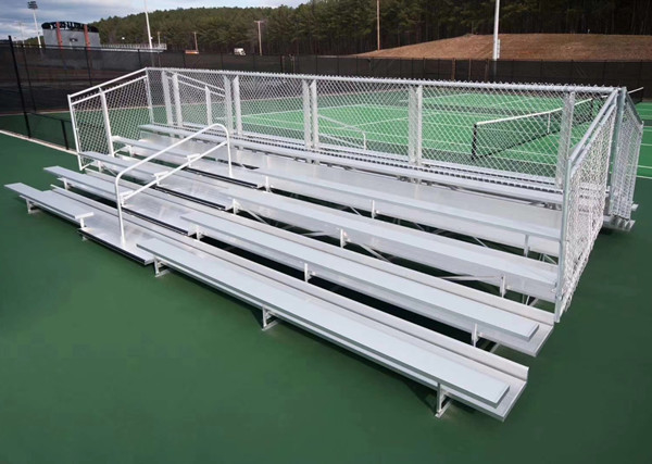 Anticorrosive Aluminum Alloy Portable Outdoor Bleacher With Safety Railings