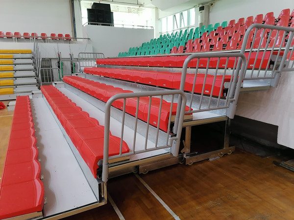 HDPE Retractable Bleacher Retractable Auditorium Seating For Stadium