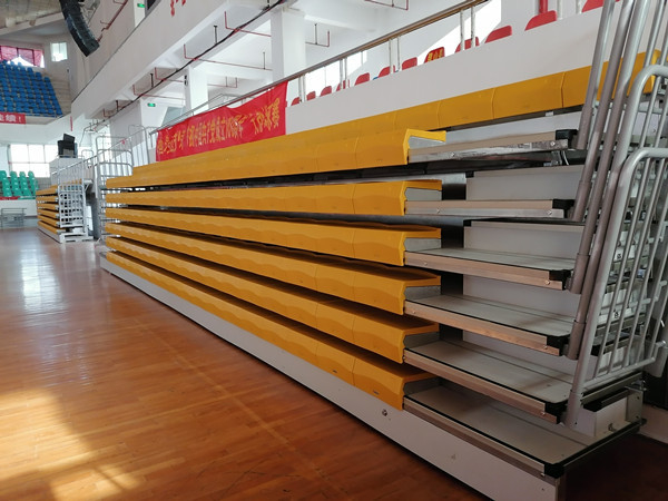 Yellow Color Retractable Bleacher Seating Anti Slip Retractable Tiered Seating